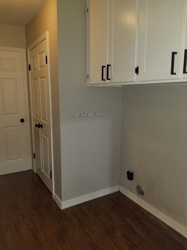 Building Photo - Gateway Subdivision, Enterprise, AL