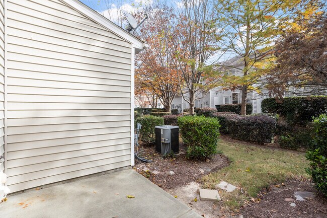 Building Photo - 6632 Clarksburg Pl