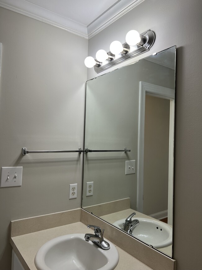 Bathroom - 1117 Crescent Meadows Dr