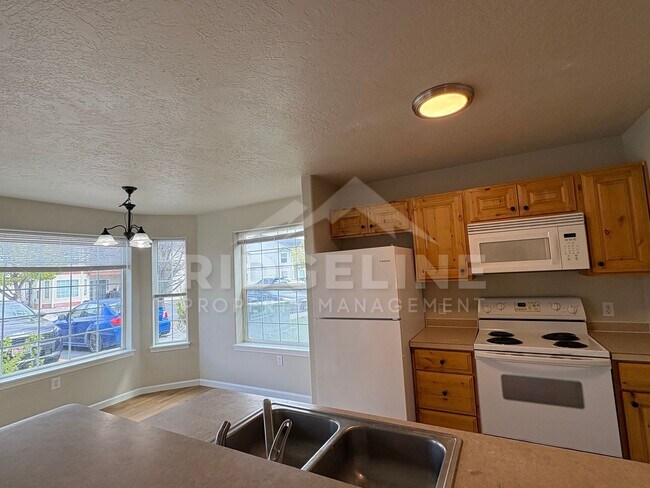 Building Photo - 118 Clubhouse Cir