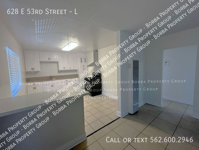 Building Photo - ** $750 OFF 1ST MONTH** WONDERFUL UPSTAIRS...