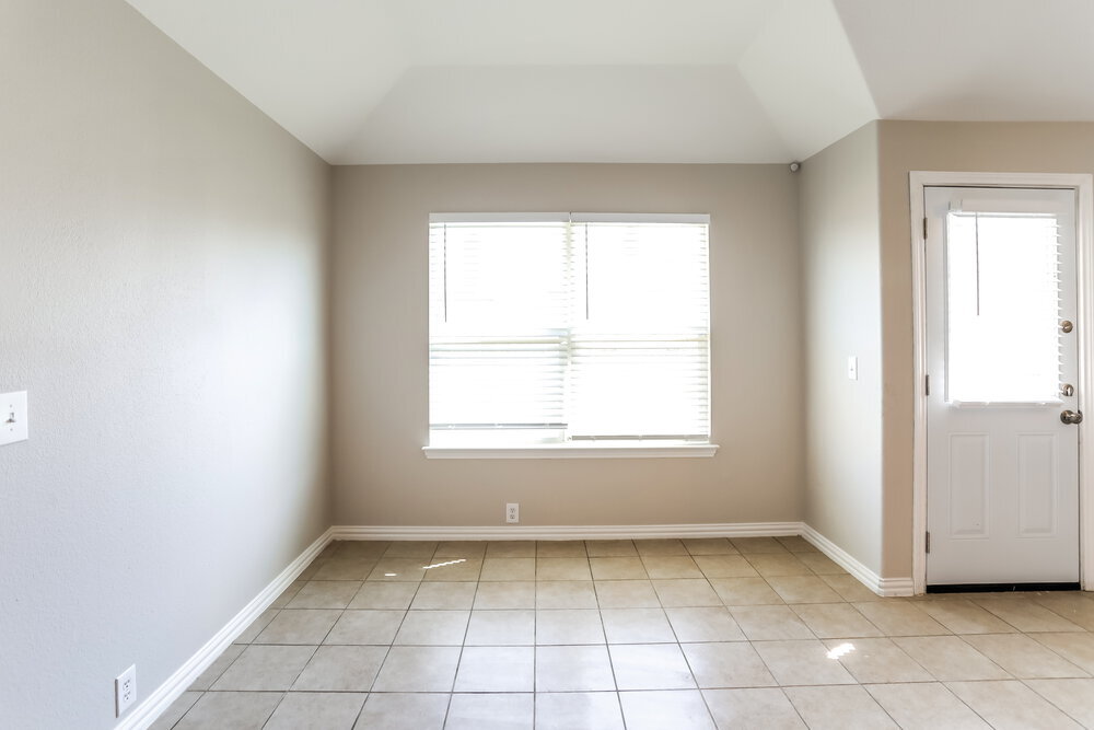 Building Photo - 1813 Sparrow Ln