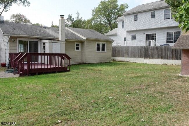 Building Photo - 218 Hiawatha Blvd