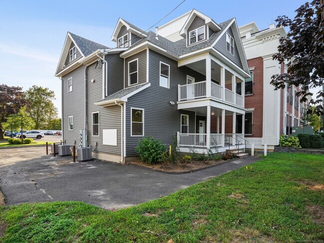 Building Photo - 3 Seaview Ave