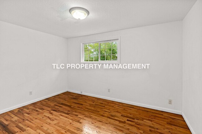 Building Photo - 74 N 3rd St