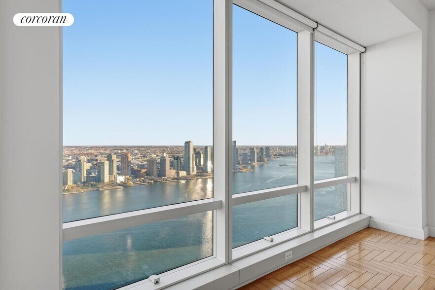 Building Photo - 845 United Nations Plaza