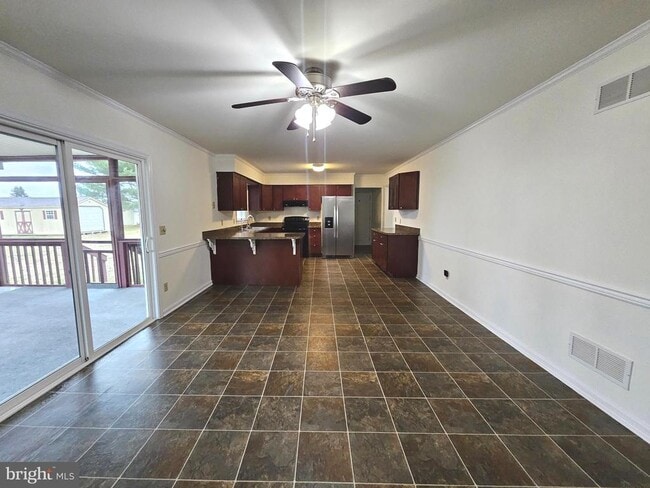 Building Photo - 873 Skeeter Neck Rd