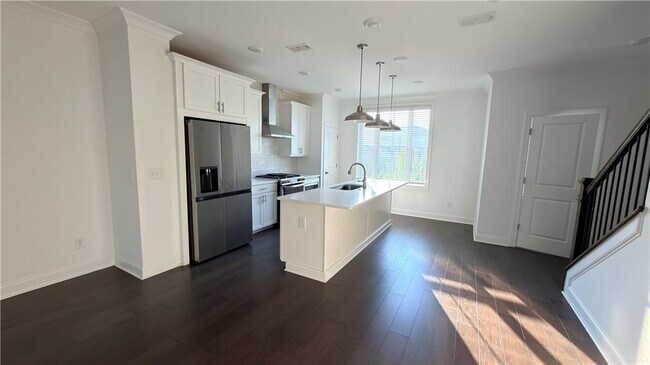Building Photo - 605 Millcroft Blvd