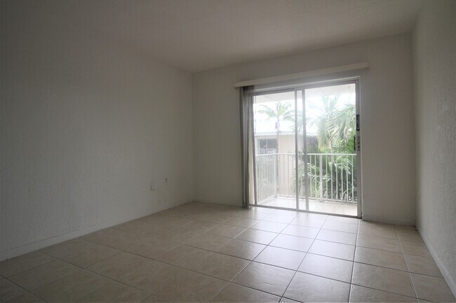 Building Photo - 7403 SW 82nd St