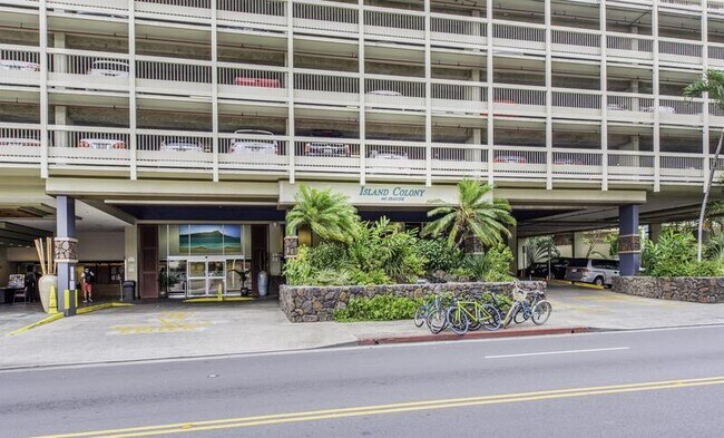 Building Photo - 445 Seaside Ave