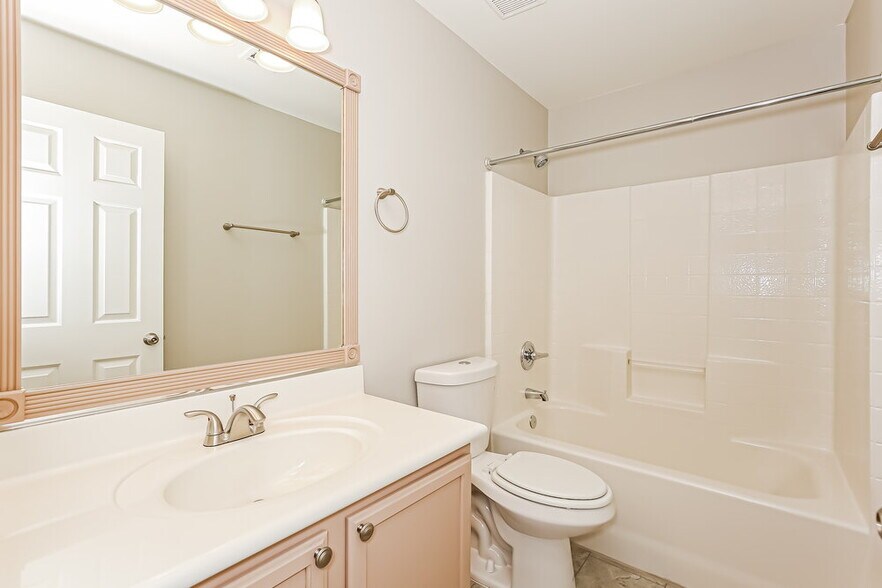 Building Photo - 8736 Water Bucket Ave