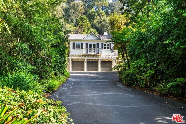 Building Photo - 10521 Rocca Pl