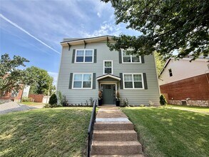 Building Photo - 5345 Quincy St