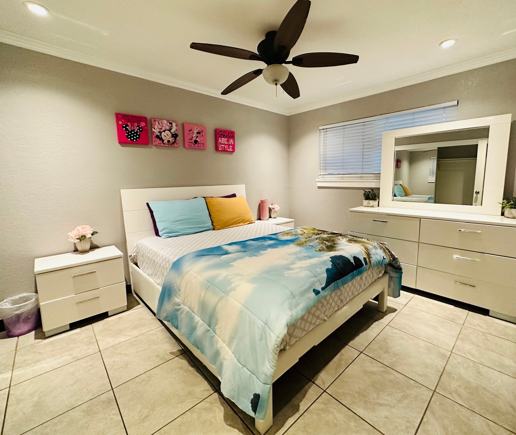 Bedroom 1 - 2620 England St