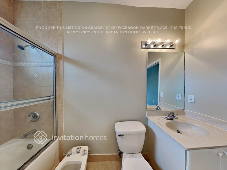Building Photo - 17717 SW 135th Ct