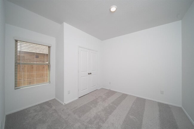 Building Photo - 18430 Cobalt Cove Ln
