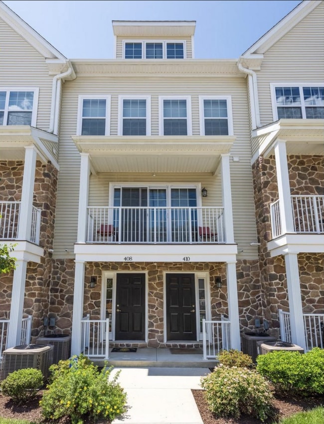 Building Photo - 408 Danielle Way