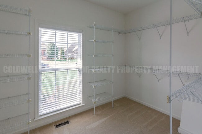 Building Photo - 6811 Neville Dr