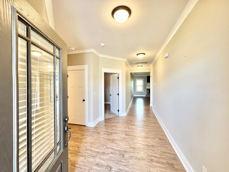 Building Photo - 96 Huntley Meadows Dr
