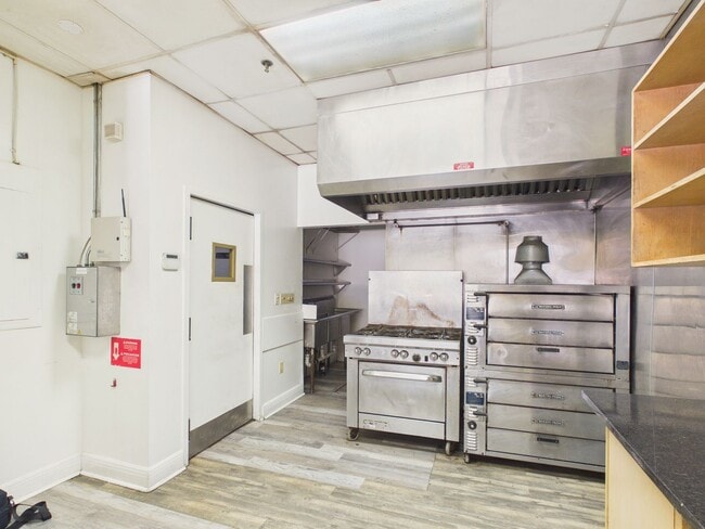 Building Photo - 1012 N 3rd St