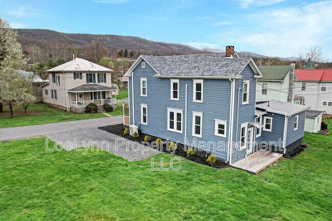 Building Photo - 14208 Temple St