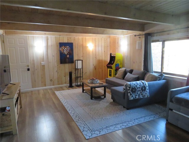 Building Photo - 32415 Scandia Dr