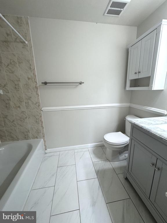 Building Photo - 18215 Kitchen House Ct