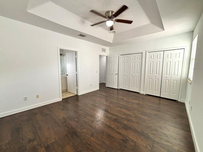 Building Photo - 15503 SW 40th St