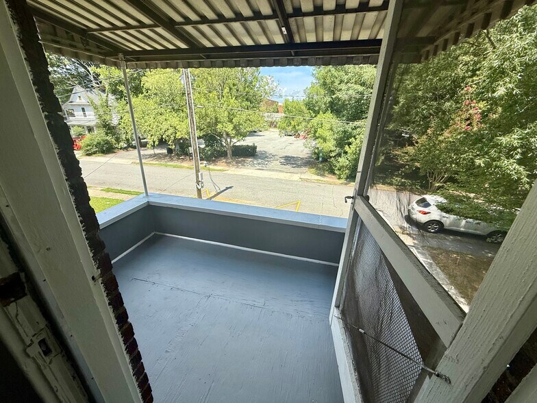 Building Photo - 811 Rankin Pl