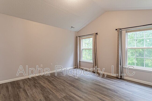 Building Photo - 736 Bent Hollow Ct