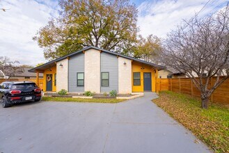 Building Photo - Modern Elegance in Vibrant East Austin: Chic Duplex with Stylish Upgrades, Private Oasis, Prime L...