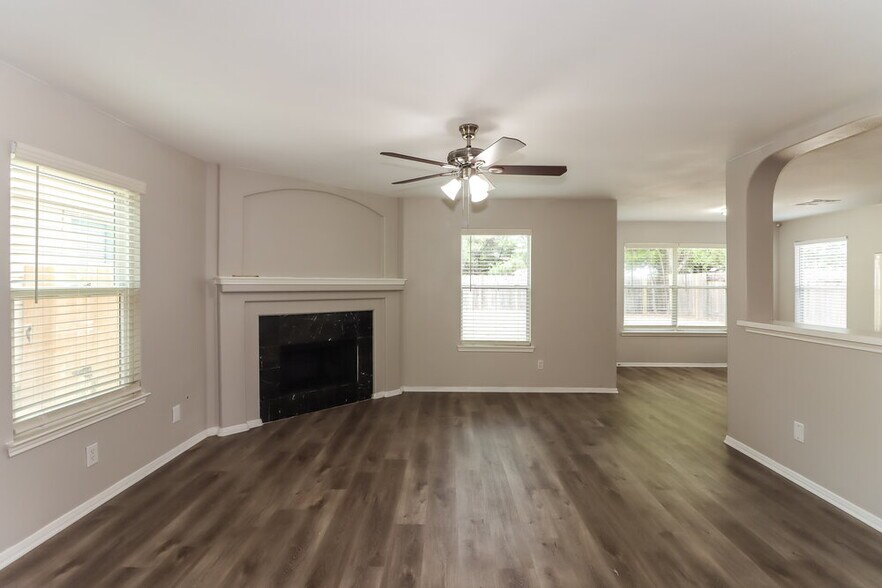 Building Photo - 5026 Amorgas Isle Dr