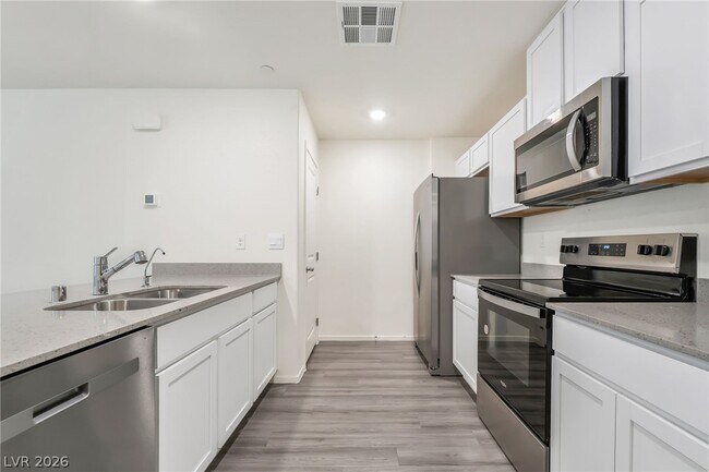 Building Photo - 4826 Wine Rdg Ave
