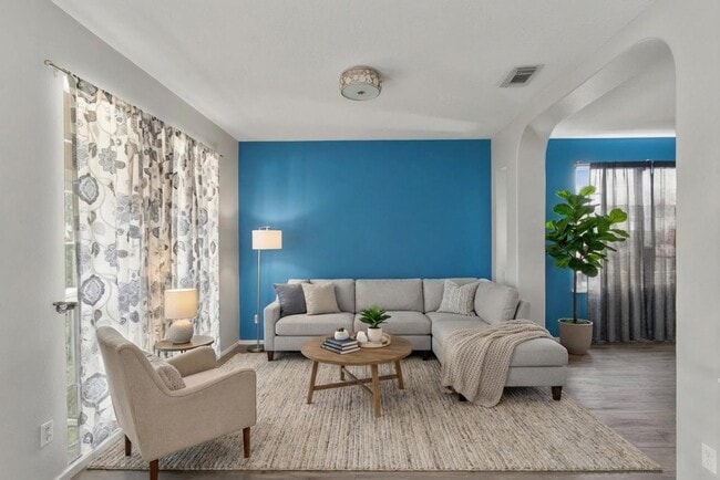 Building Photo - 8315 Hayden Cove Dr