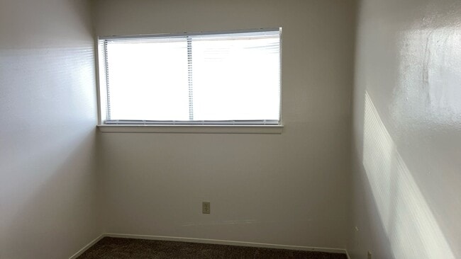 Building Photo - ONLY $1,395 PER MONTH FOR THIS SPACIOUS 3 BEDROOM, 1.5 BATHROOM UNIT LOCATED IN FALLON