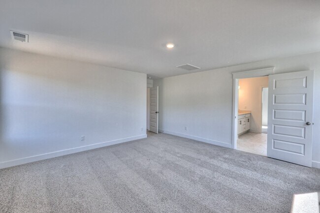 Building Photo - 3510 Howard T Smith Dr