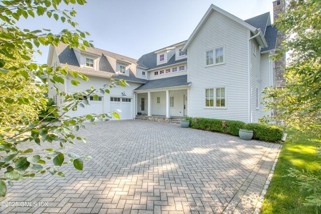 Primary Photo - 507 River Rd