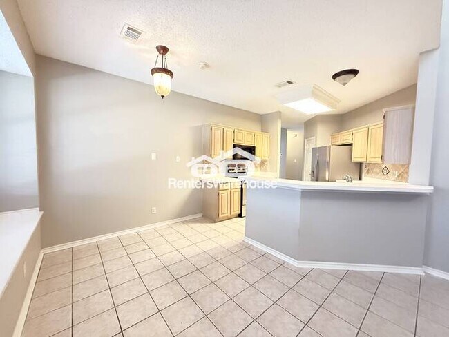 Building Photo - Beautiful Two-Story Home with Space, Comfo...