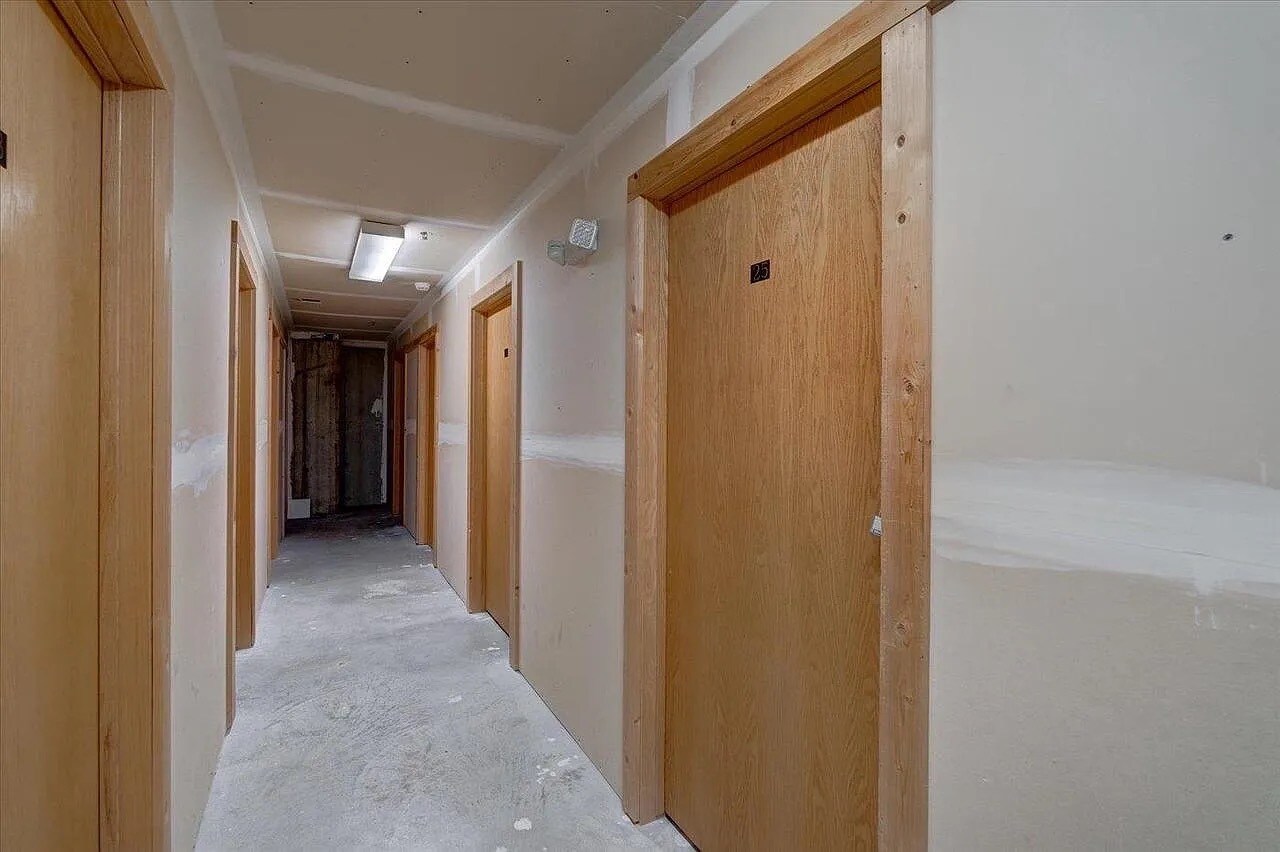 Building Photo - 102 Prairie Heights Dr