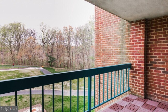 Building Photo - 11804 Breton Ct