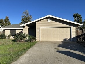 Building Photo - Elk Grove School District