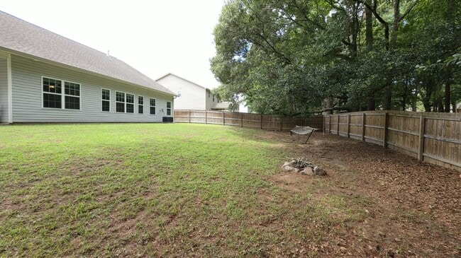 Building Photo - 55 Whitetail Cir