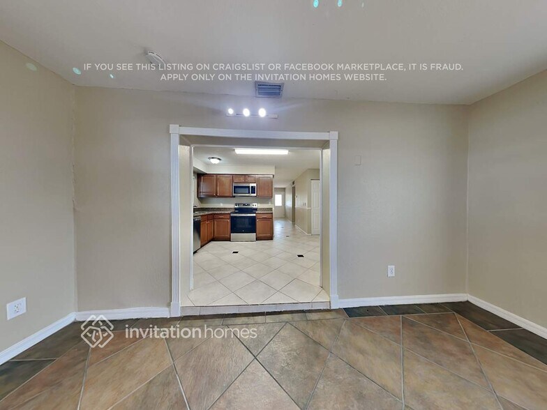 Building Photo - 1380 Wildwood Ct