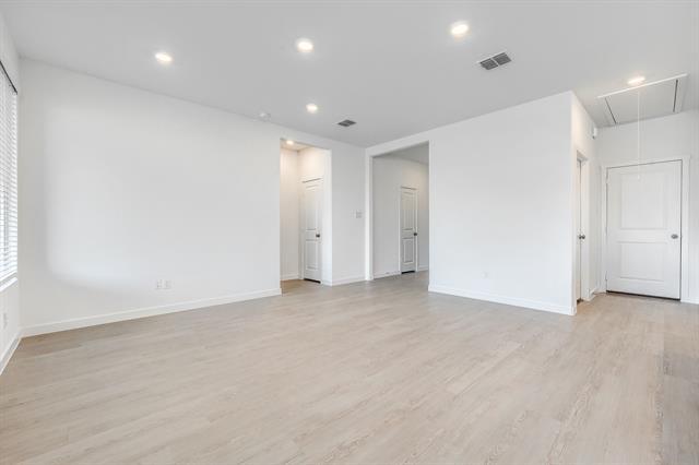 Building Photo - 1308 Francesca Dr