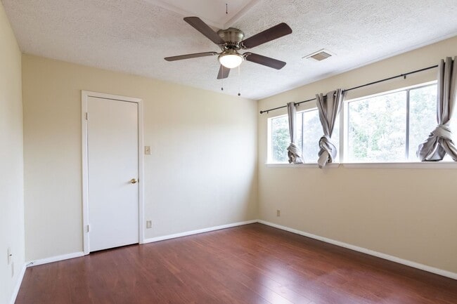Building Photo - 17423 Baronshire Dr