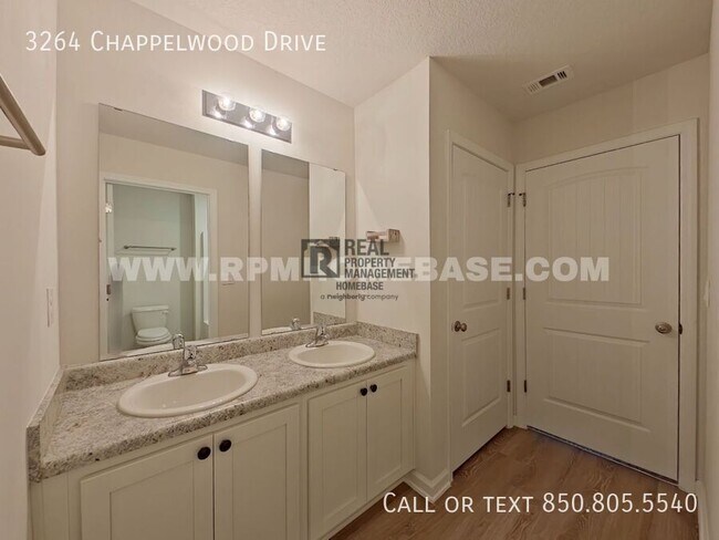 Building Photo - 3264 Chapelwood Dr