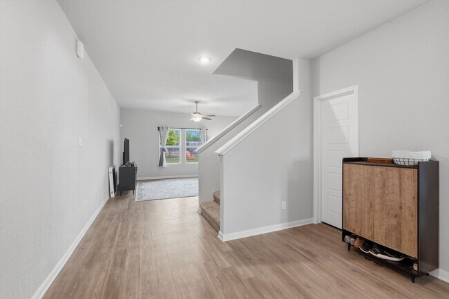 Building Photo - Bright & Airy Living Near Lackland AFB