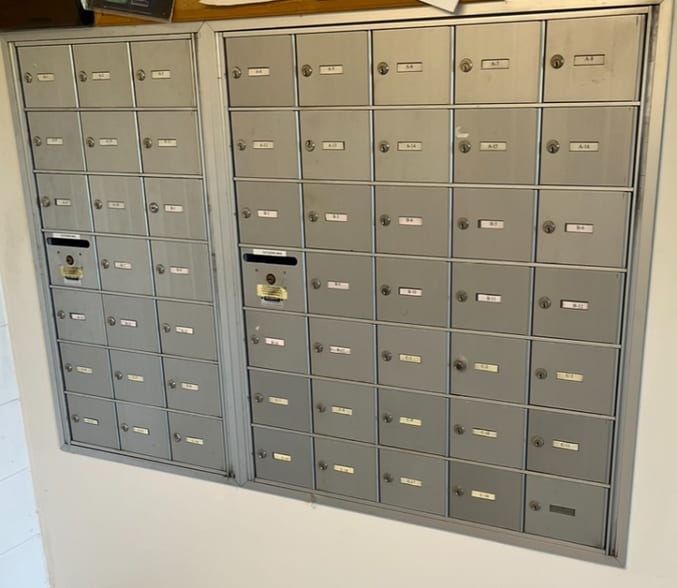 Building Photo - 49 W Main St