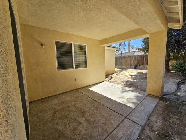 Building Photo - 6111 Brewer Creek Dr