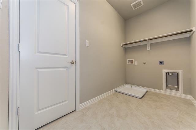 Building Photo - 17757 Shumard Oak Dr